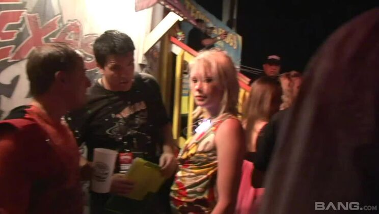 Adorable brunette tart in private amateur XXX video out of the house