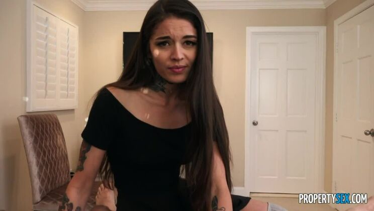 Snazzy unhaved teenage girl Vanessa Vega giving a hot handjob