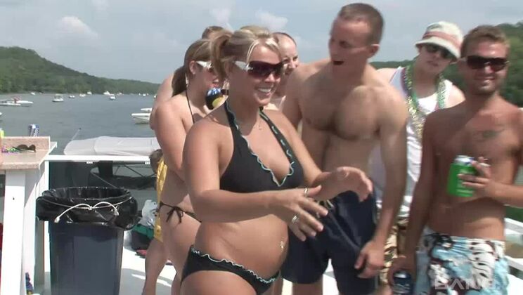 Naked College Coeds 90 Scene 4