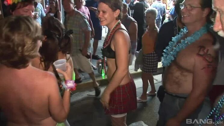 Horny Girlfriend Exposed 2 Scene 4