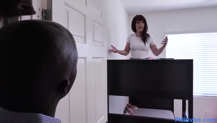 Kiara Edward: Whoops, I Nailed the Babysitter