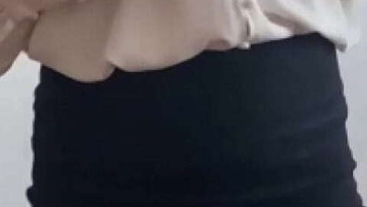 Student Gets Intimate with Teacher Vero in the Classroom! An Amateur Encounter with a Latina MILF and Her Big Natural Tits! (Part 2)