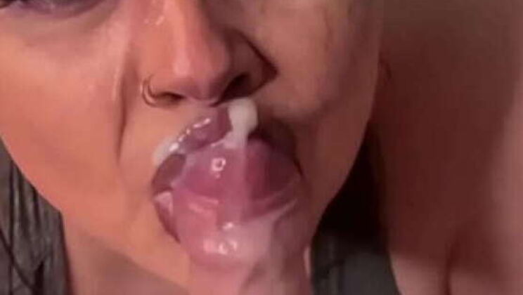 Mature and Naive Collection! Amateur BBW Grandma Cum-Swallowing