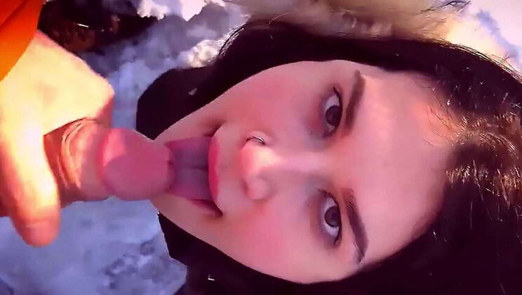 Tattooed babe takes big cock from a stranger in public park