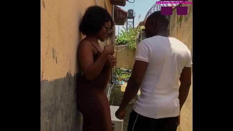 I Fucked My Curvy New Neighbor in the Backyard: Join My Red Channel Now!