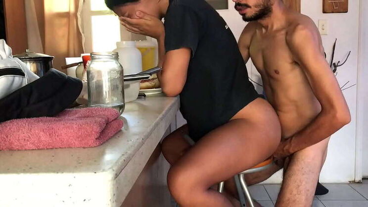 Ricky Valenz: Fucking a Tight Pussy in the Morning - Mariangel Belle