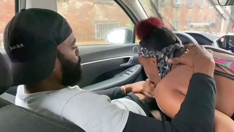 Ebony Teen Speshal Moneyxxx Offers Head for a Ride Home Ride