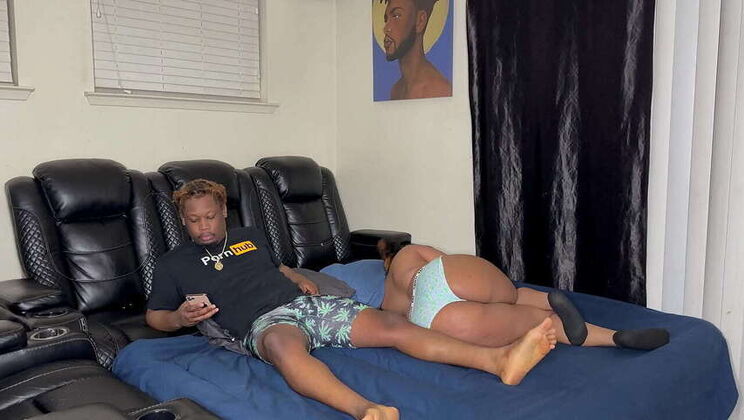 Two Best Friends in Teen Debut Sex