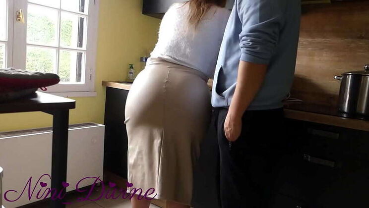 Nini Divine's Tight Leather Skirt Makes Her Crave a Huge Dick!