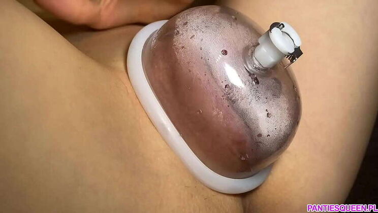 Plump Pussy's Debut - Outcome of 40 Minutes Pumping