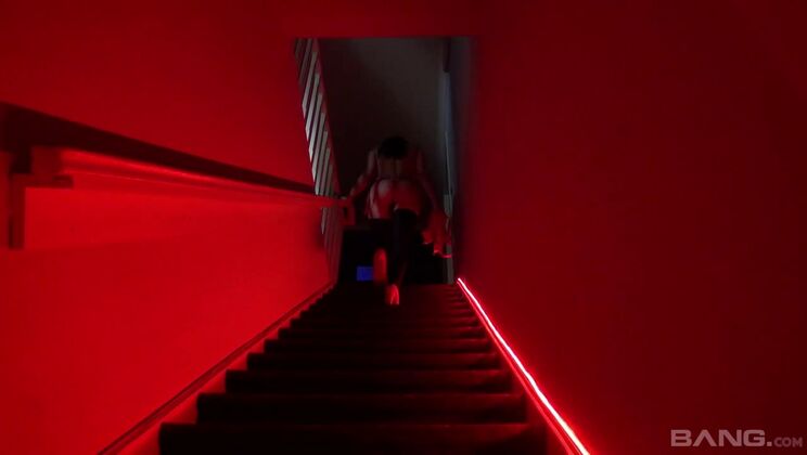 Bonny tattooed Mariskax featuring blow job video