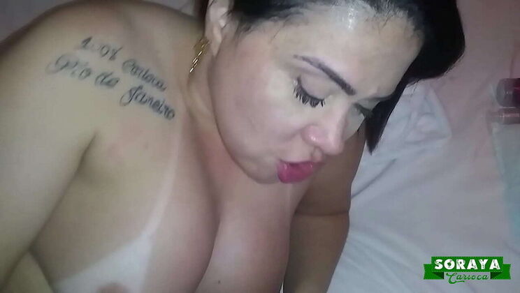 Big Booty Latina MILF Devoured by Hungry Guy