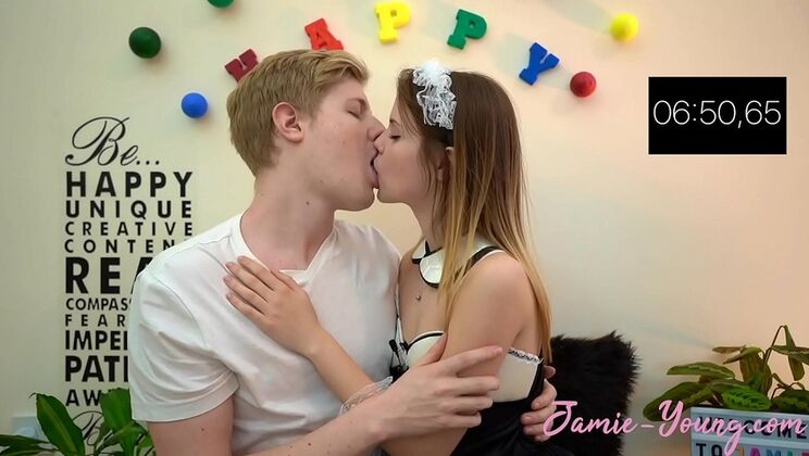Hot Make-Out Challenge with Jamie Young - 10 Minutes of Passionate Kissing