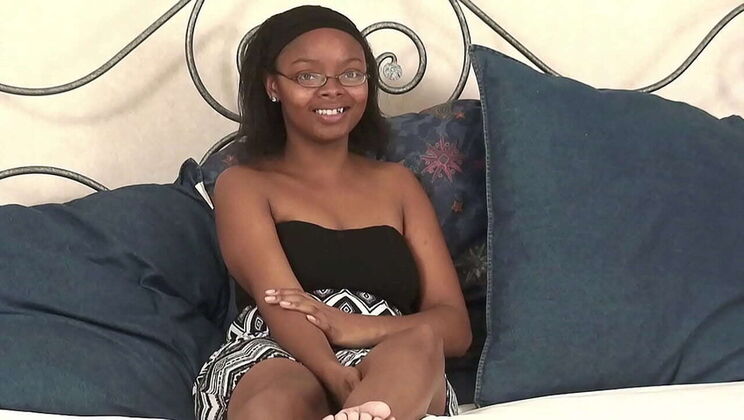 Ebony amateur with big nipples plays with her toy in homemade solo video