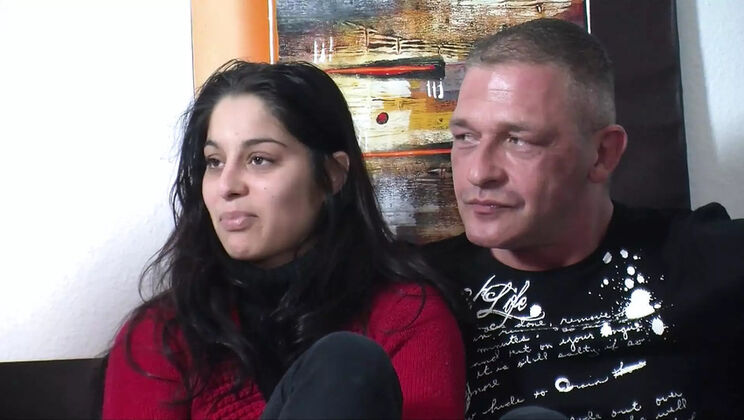 Simone's Hot Home Visits & Wife Cunt Rental #15 - Blonde MILF Bea Dumas in German Threesome with Huge Cumshot