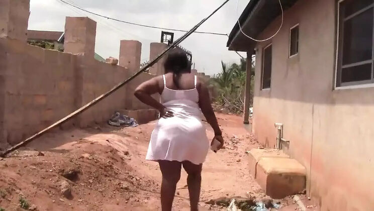 Hardcore Pregnant African Woman Takes It Rough in Missionary and Doggy Style