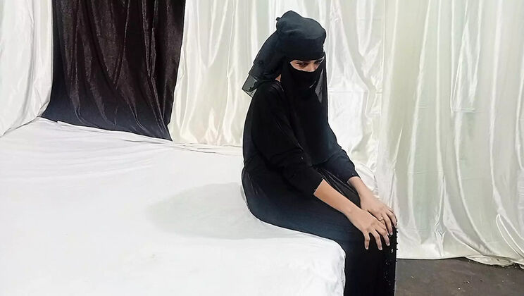 Desi Muslim Girl Hardcore Fucking in Homemade MMS Video