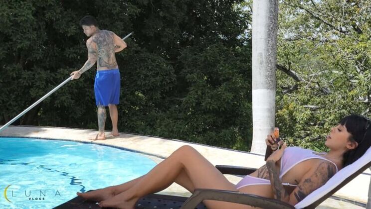 Sexy Colombian Teen Luna Vitaler Fucks Pool Boy Danner Mendez in HD Pool Sex