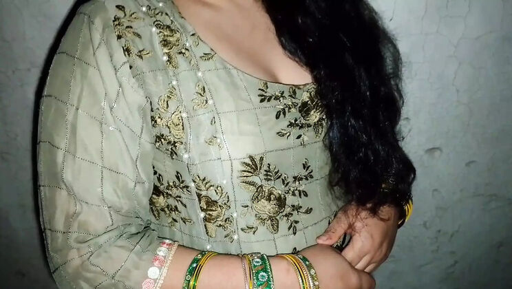 Hot Desi Prostitute QueenbeautyQB Fucked Hard in Missionary & Doggy - Big Tits, Tight Pussy, Cumshot