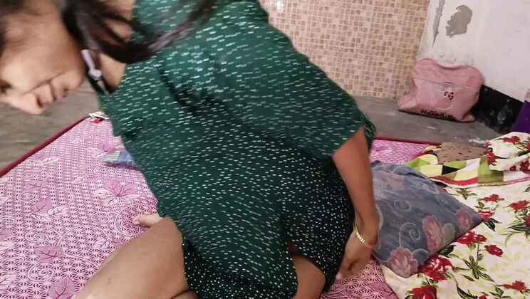 Hot Indian Housewife Fucked Hard at Home - Desi Bhabhi Anal Sex