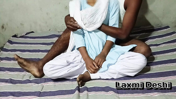 Laxmi Deshi - Hot Indian 18yo School Girl Fucked Hard in Outdoor Sex