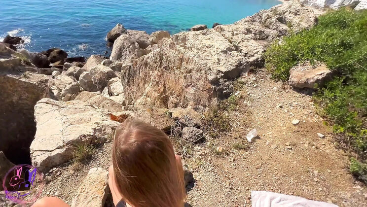 Outdoor POV: Elastic Ass Bunny Takes It Doggy Style - Cum in Mouth Action