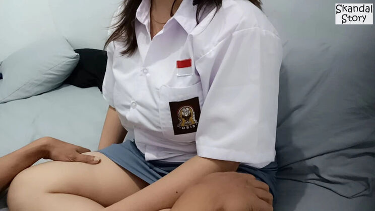 Hot Asian Schoolgirl Skandal Story Gives Deep Throat Blowjob - Big Natural Tits HD