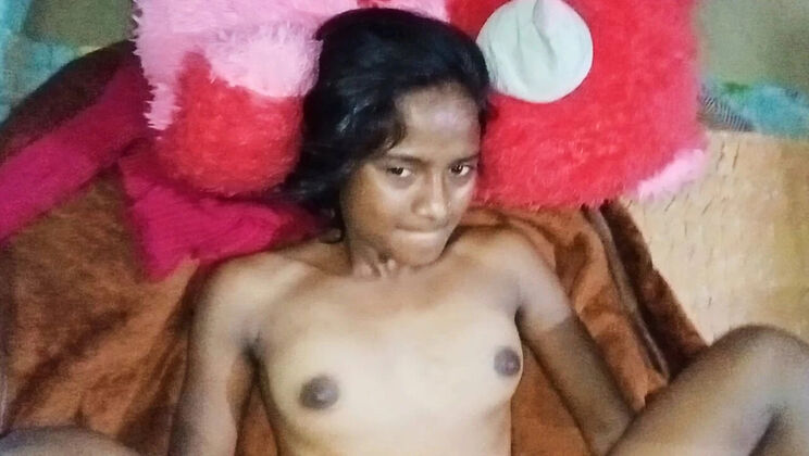 Hot Indian Wife Fucked Hard by Boyfriend - Desi Village Sex