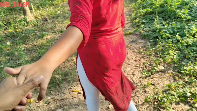 Desi Village Girl Mili Bhabi Hot Jungle Sex with Tight Little Pussy - Indian Step Brother Fuck
