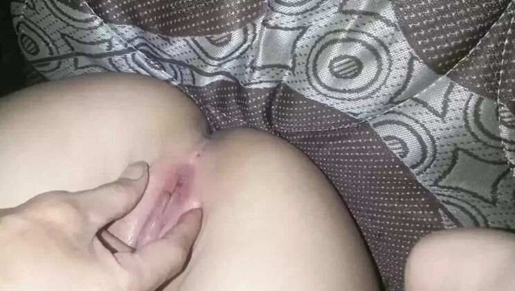 Fresh 18yo Indonesian Virgin GF - Tight Pussy Fun - AmazingBeautyCum