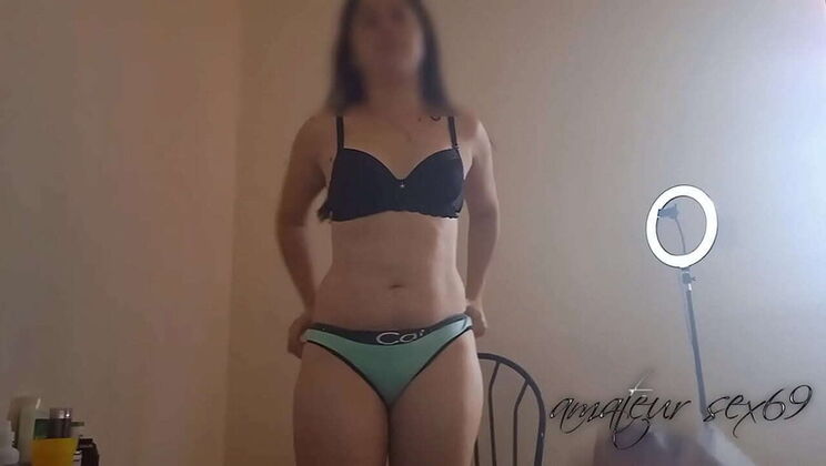 Cute Latina Teen Mery513 Gets Naked For Hot Photo Session With Neighbor - Big Ass Doggystyle & Cumshot