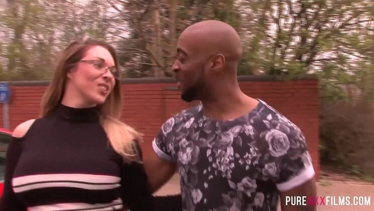 BBC destroys white slut in pub toilet - hardcore interracial fuck with cumshot