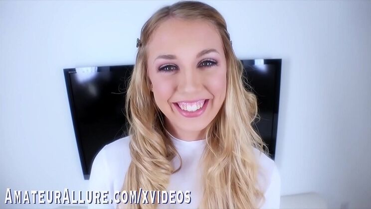 Chloe Scott Takes Big Dick in Her Tight Teen Pussy - Blowjob & Doggystyle