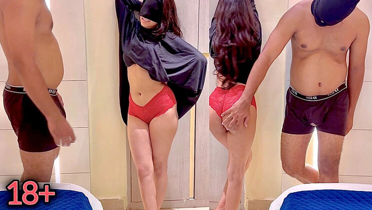 Hot Indian Stepsister Seduces Me - Big Boobs Desi Sex in Hindi