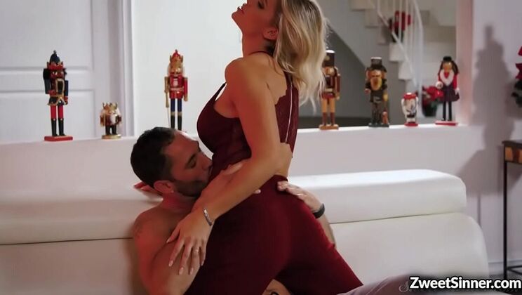 Busty MILF Jessa Rhodes Fucks Neighbor Damon Dice Hard - Rough Sex & Deep Throat Action