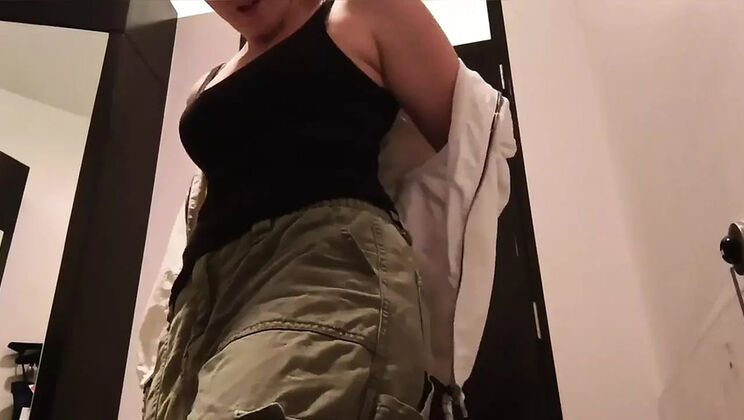 Amateur Teen Caught Naked in Mall Restroom - Big White Ass & Pink Nipples Exposed