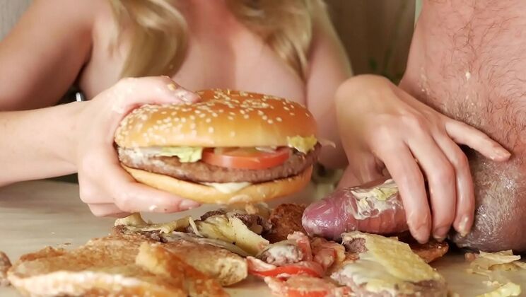 Amateur Girl Ritan Fucks Burger with Big Boobs - Fast Food Fetish Cum on Food
