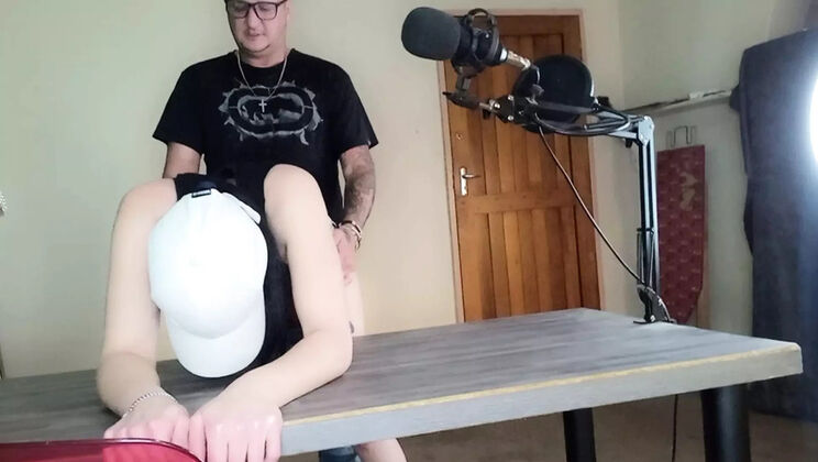 Amateur Neighbour Wife MysticBella Fucks Husband Bigjoefuckalott Doggy Style Creampie Homemade HD