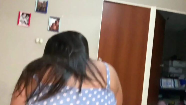 My Little Whore Gives Me Rich Feelings - Hardcore Latina Handjob with Cumshot on Petite Big Ass