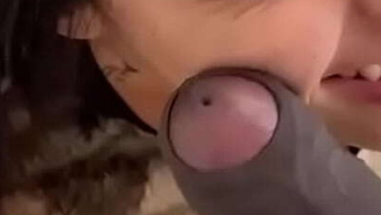 Amateur Mature Mom Tastes So Good - Interracial Pussy Licking & Big Ass Orgasm