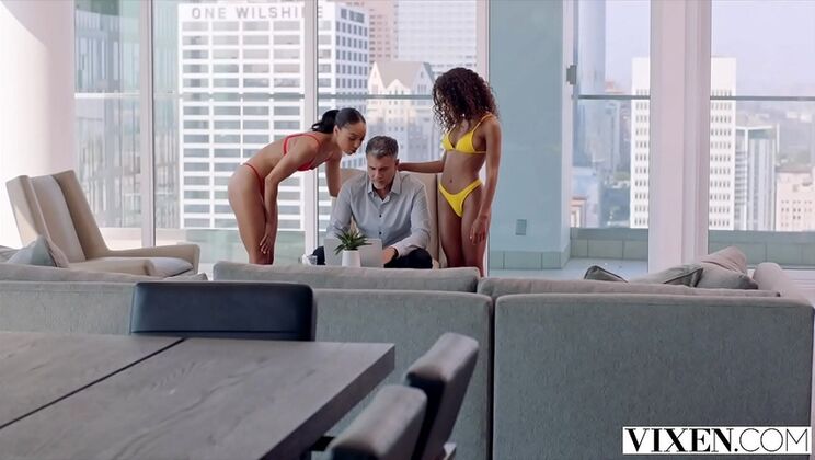 Vixen Scarlit & Alexis Tae FFM Threesome Blowjob Facial Doggystyle