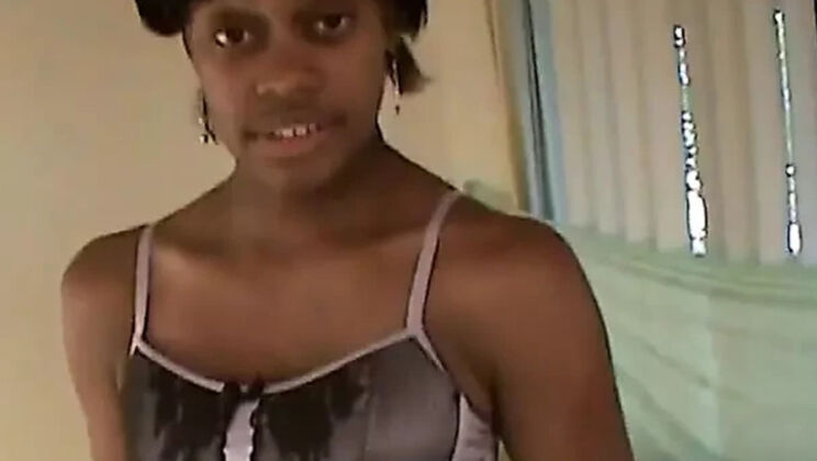 Ebony Lynn Pantyhose Audition Blowjob and Fucking