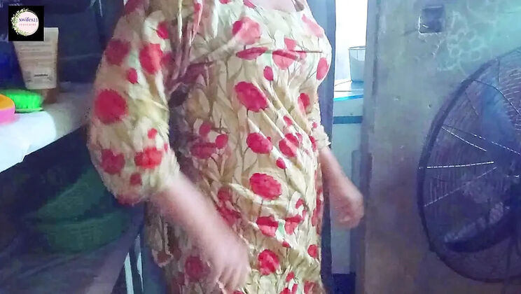 Desi Bhabhi Rajput Nude Shower Solo with Big Natural Tits