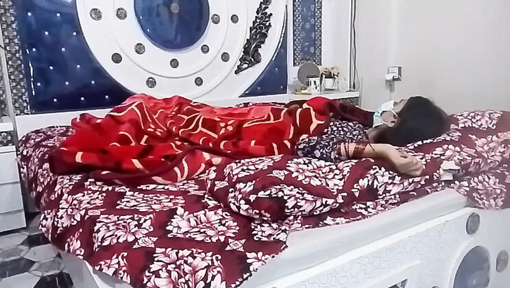 Jeju NY Sali Gets Anal Fucked Hard by Natural Teeny and Allay - Homemade Pakistani Bisexual Action