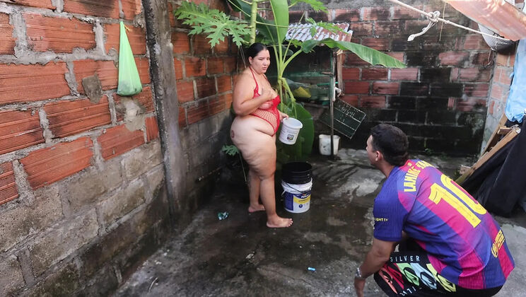 Neighbor Seduces Me in Garden - Outdoor Blowjob & Rough Sex with Lexly_16