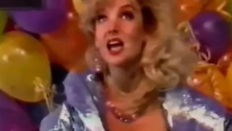 Huge British Tits - Vintage Busty Euro Babes Donna Ambrose & Tracy Gibb