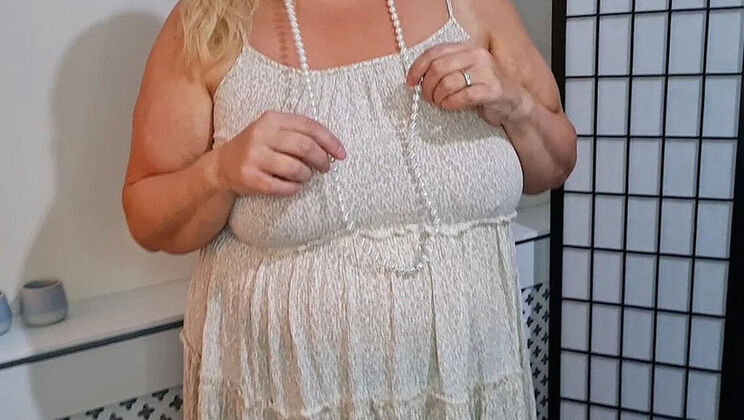 BBW Wife Cheats On Husband With Lover In Pantyhose Fun Homemade Show