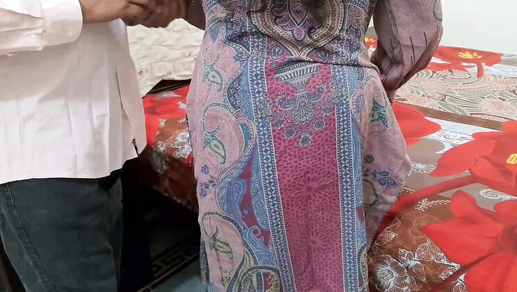 Lonely Desi Daughter-in-Law Fucks Father-in-Law Hardcore Doggy Style Cumshot