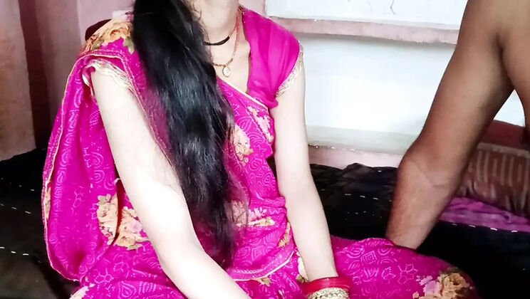 Desi Bhabhi Devar Hot Blowjob and Creampie in Forest