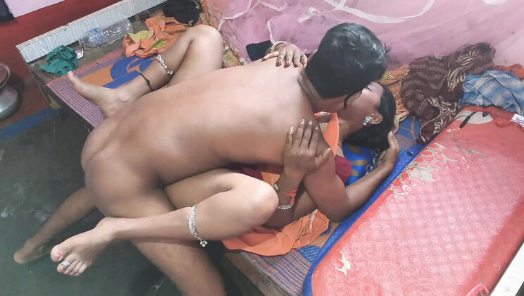 Desi Indian Teen Stepsister Hardcore Sex - Taboo Jungle Fuck with Kajal & Sobha Rani